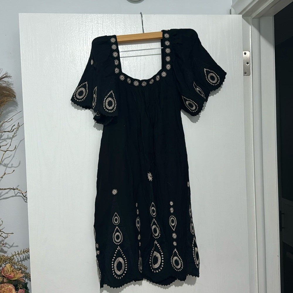 Mini dress - Picture 2 of 10